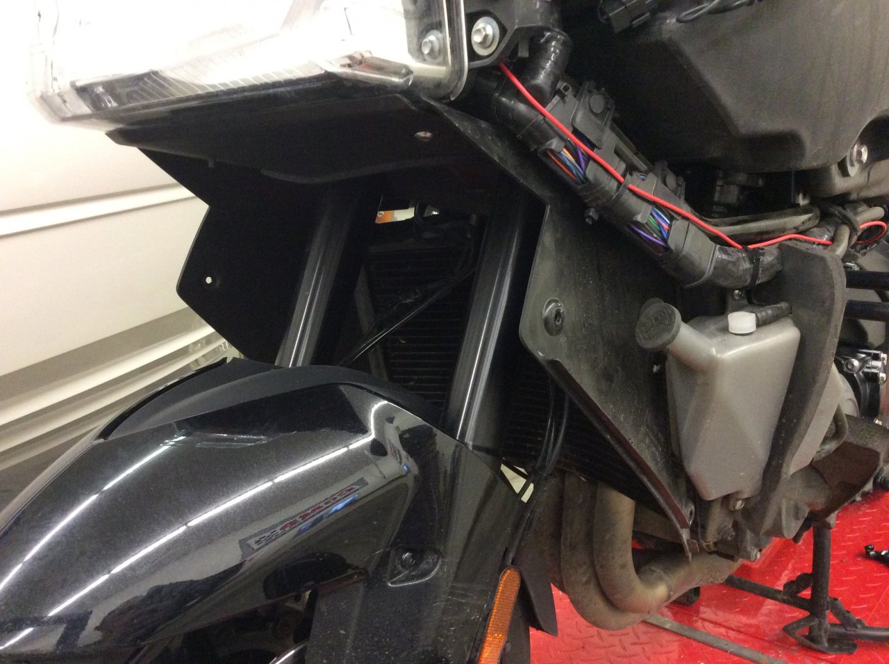 Another Horn Install Fiamm El Grande Dual Horn "How To's" Technical